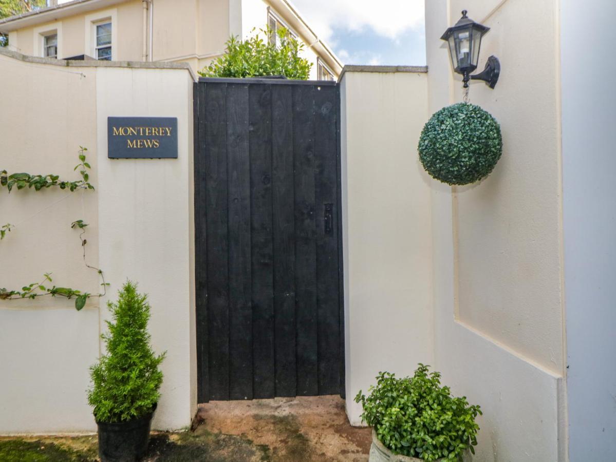 Вілла Monterey Mews Торкі Екстер'єр фото